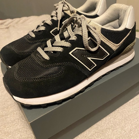 New Balance Shoes - 574 core New Balances